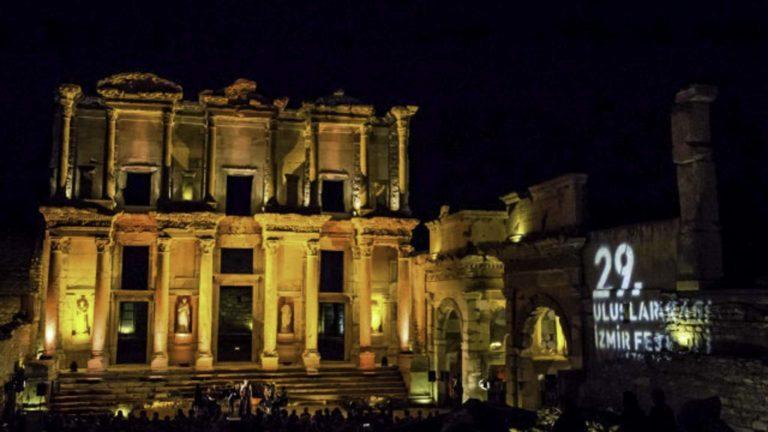Izmir Festival-Biblioteca di Celsus Efeso - Turchia